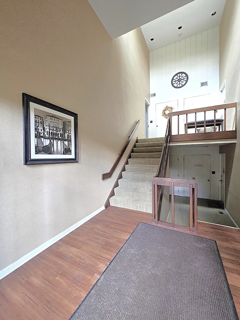 744 OLD BARN Road #A, Lake Barrington, IL 60010