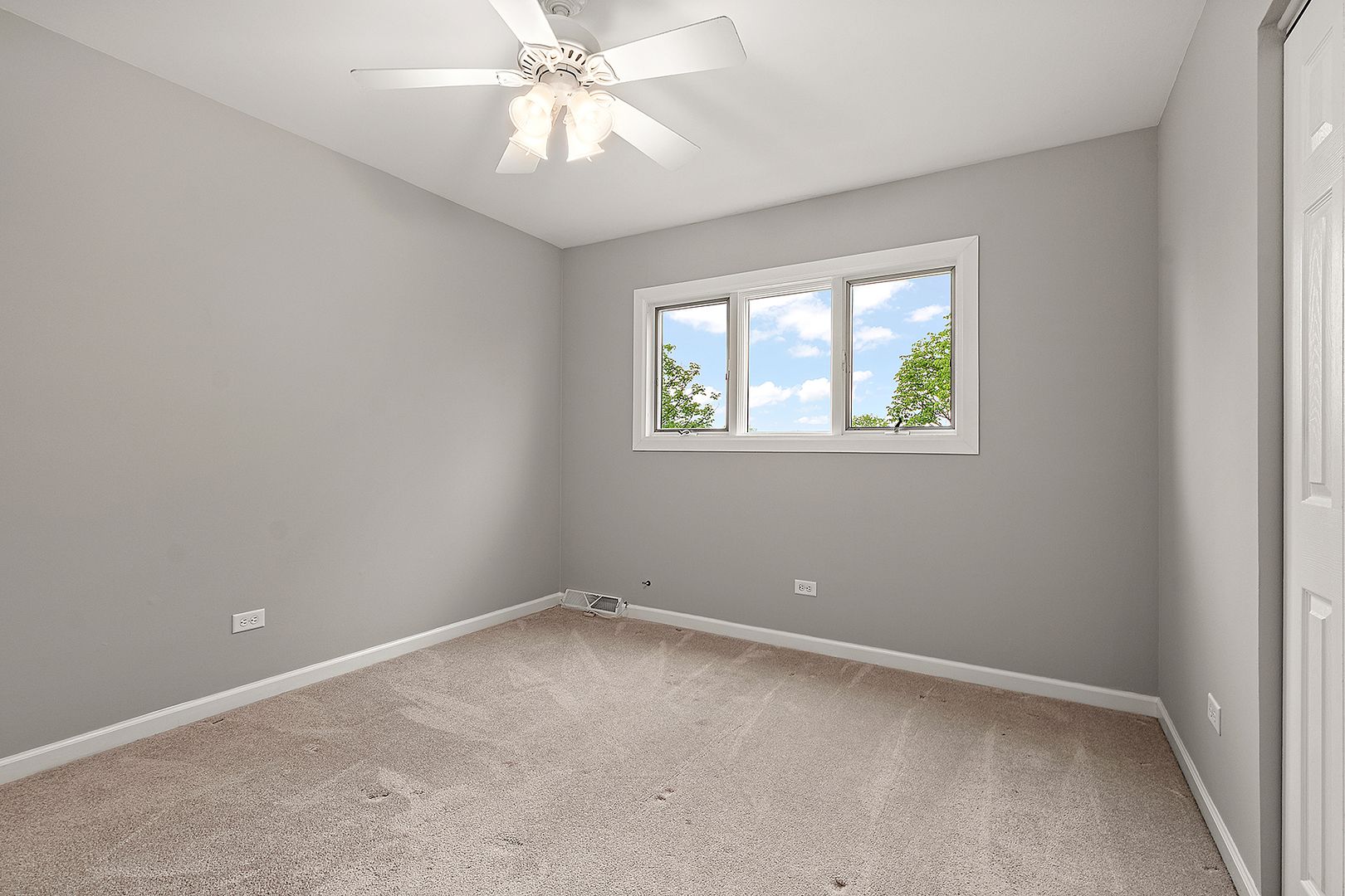 16324 Brementowne Drive, Tinley Park, IL 60477