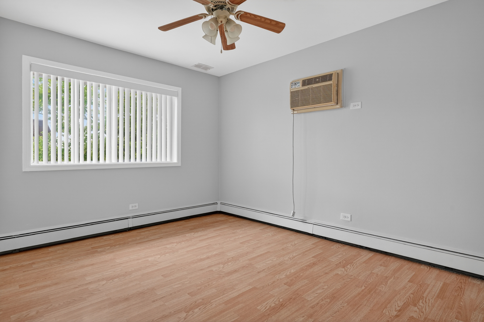 7117 W 93rd Street #405, Oak Lawn, IL 60453