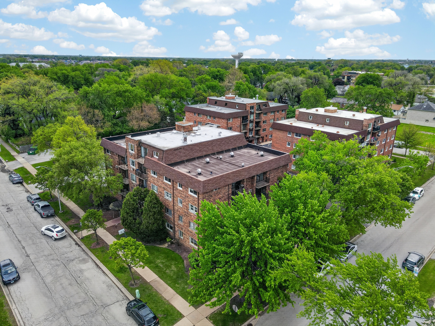 7117 W 93rd Street #405, Oak Lawn, IL 60453