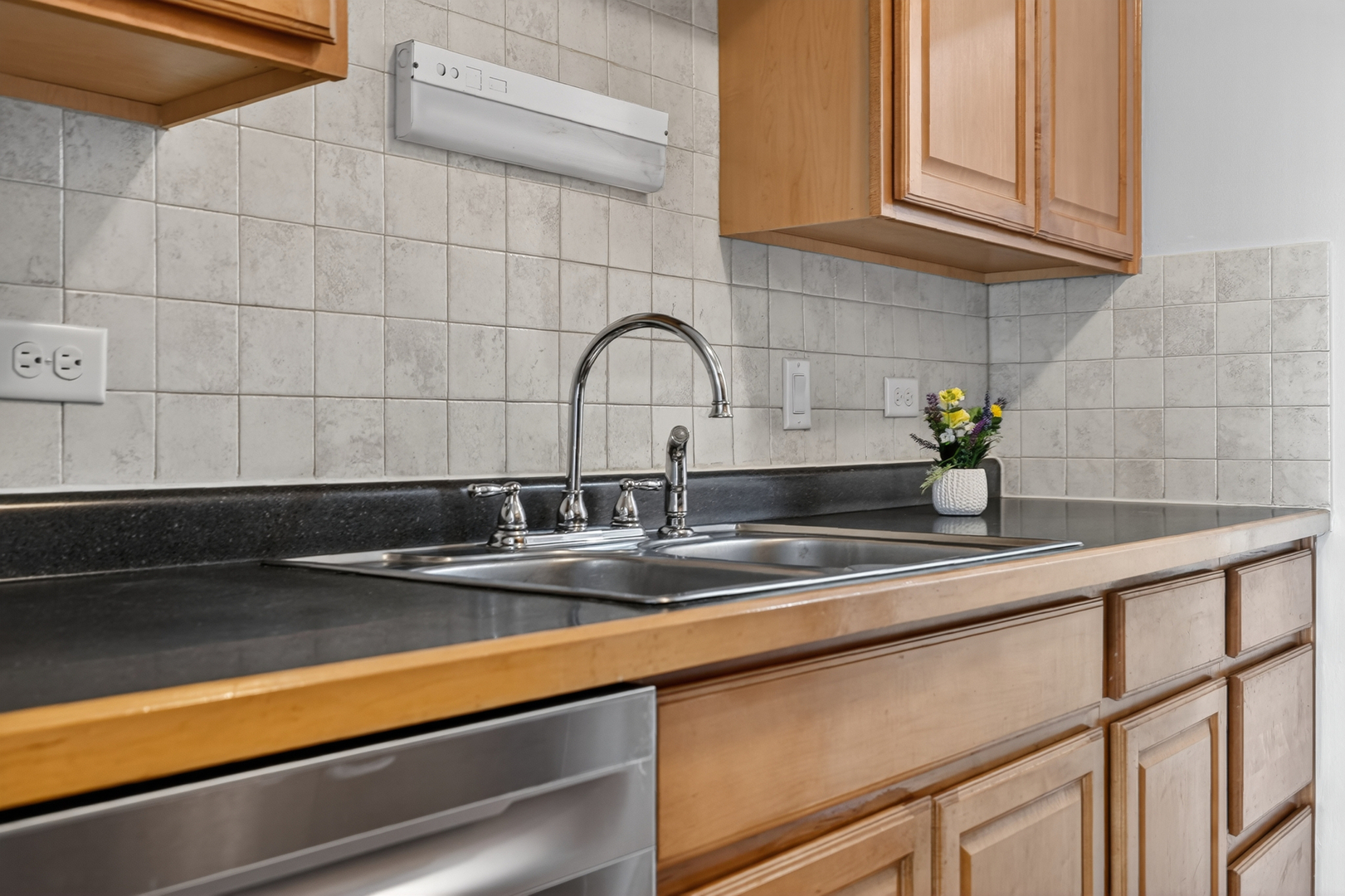 7117 W 93rd Street #405, Oak Lawn, IL 60453