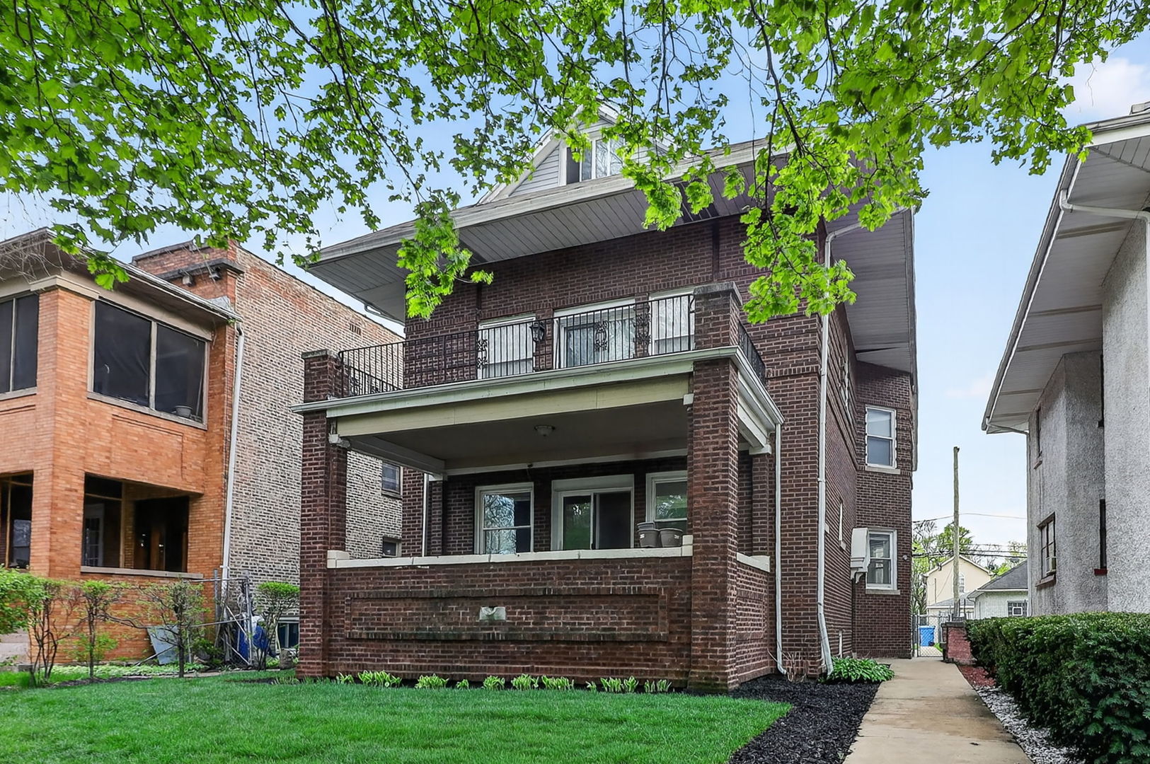 5815 W Midway Parkway #1, Chicago, IL 60644