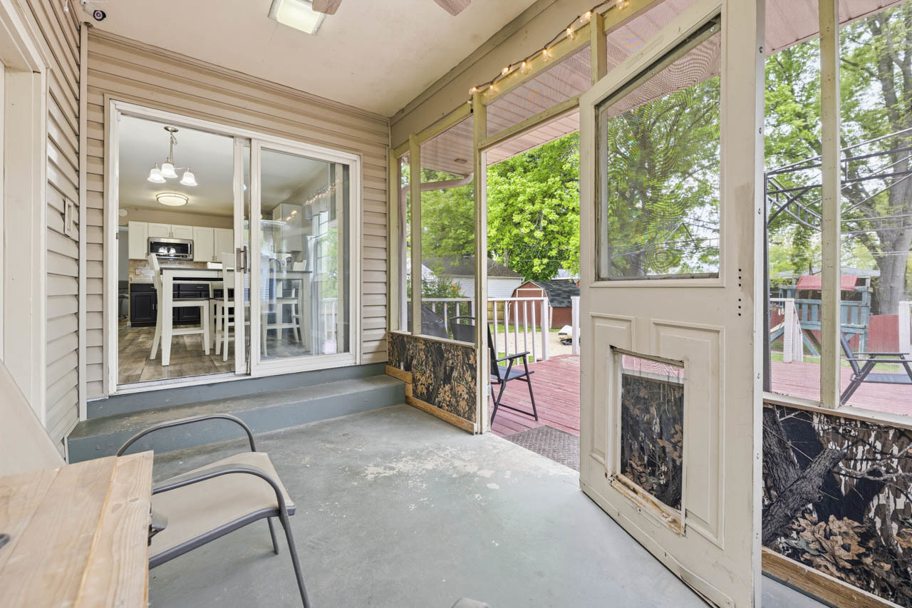 912 David Street, Antioch, IL 60002