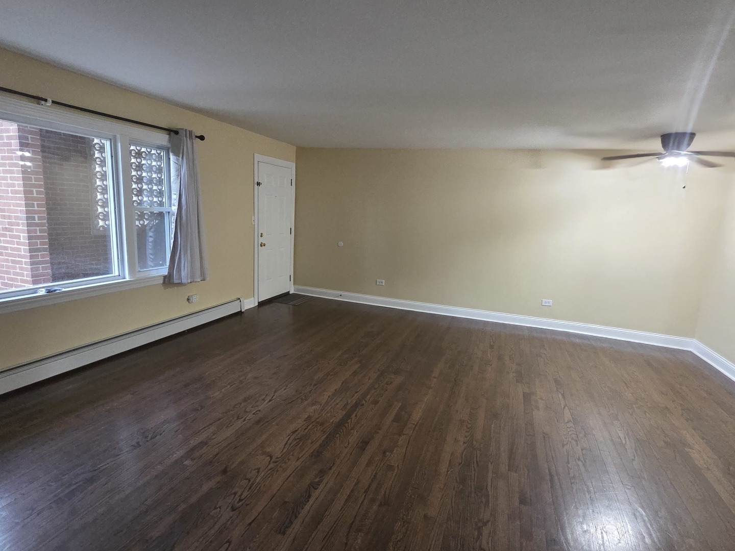 1105 Holiday Lane #6, Des Plaines, IL 60016