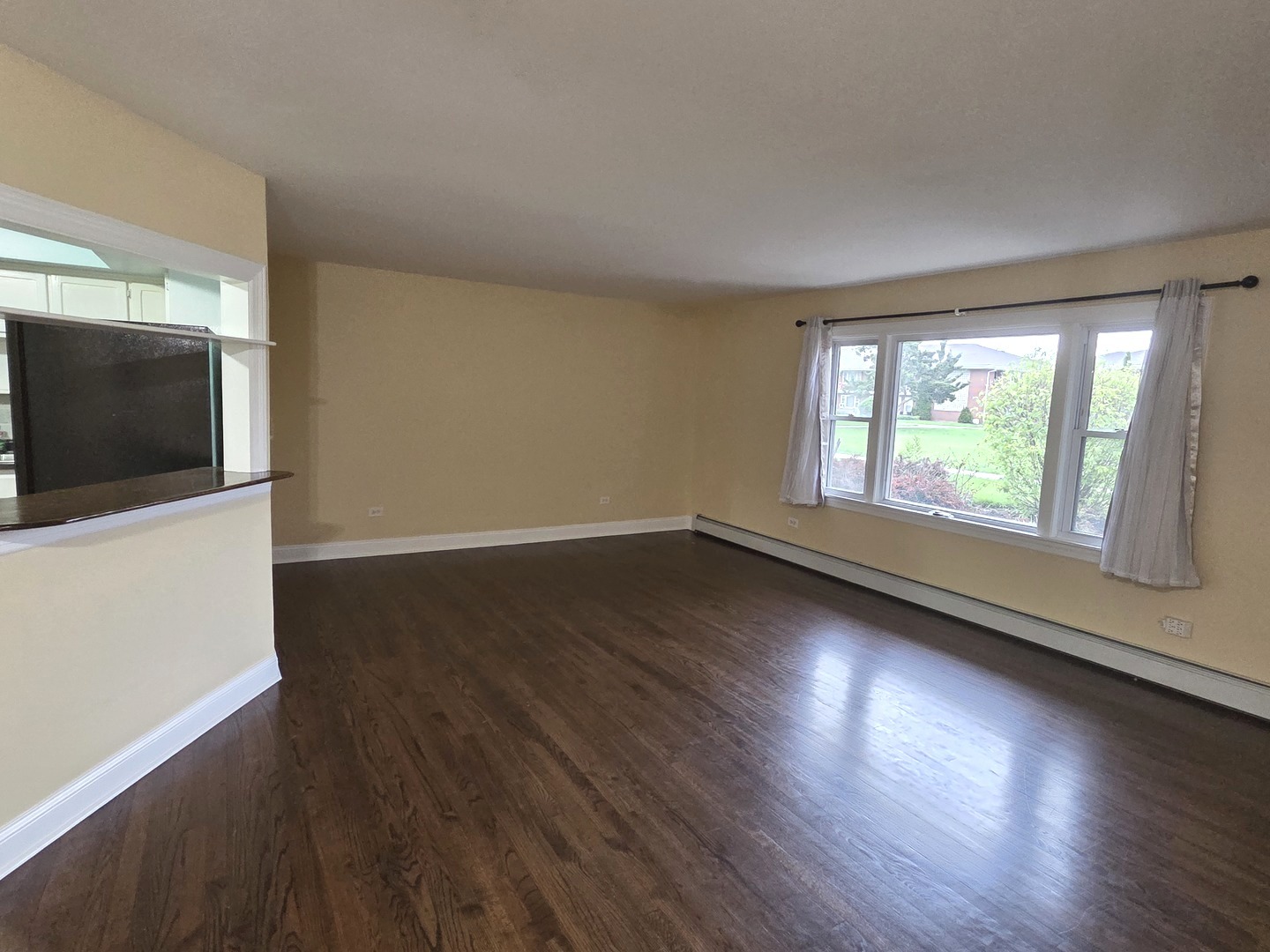 1105 Holiday Lane #6, Des Plaines, IL 60016
