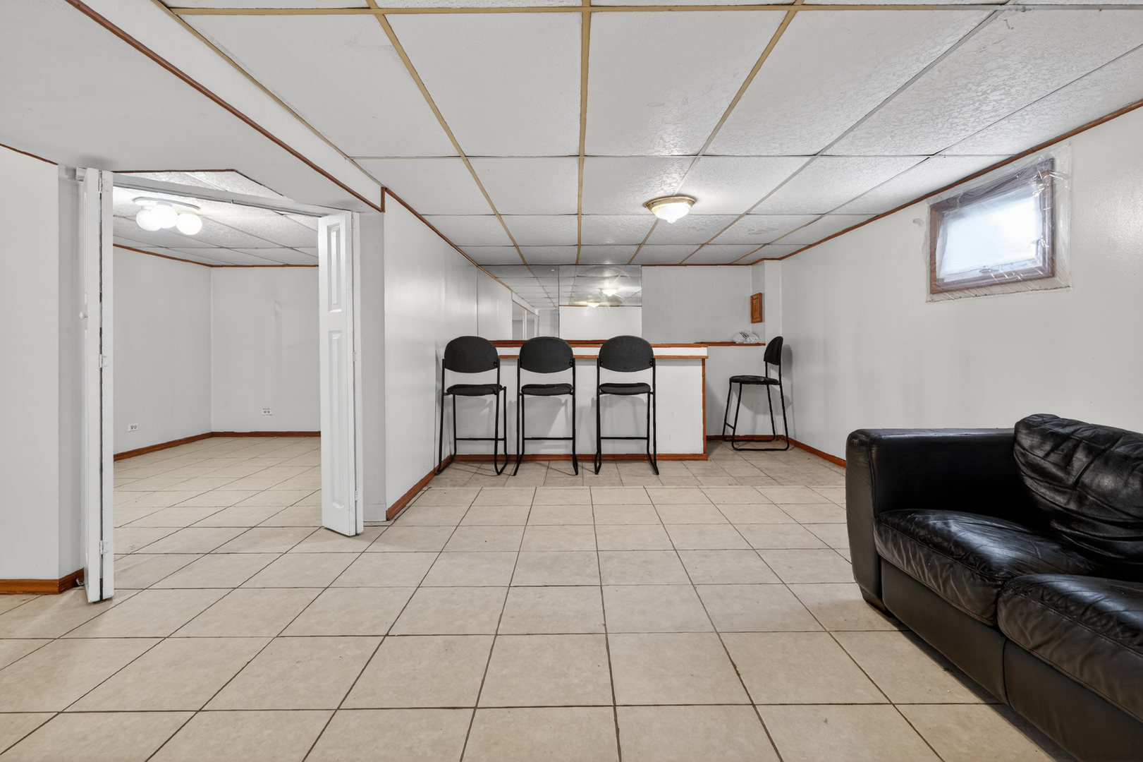 4420 VERNON Avenue, Brookfield, IL 60513