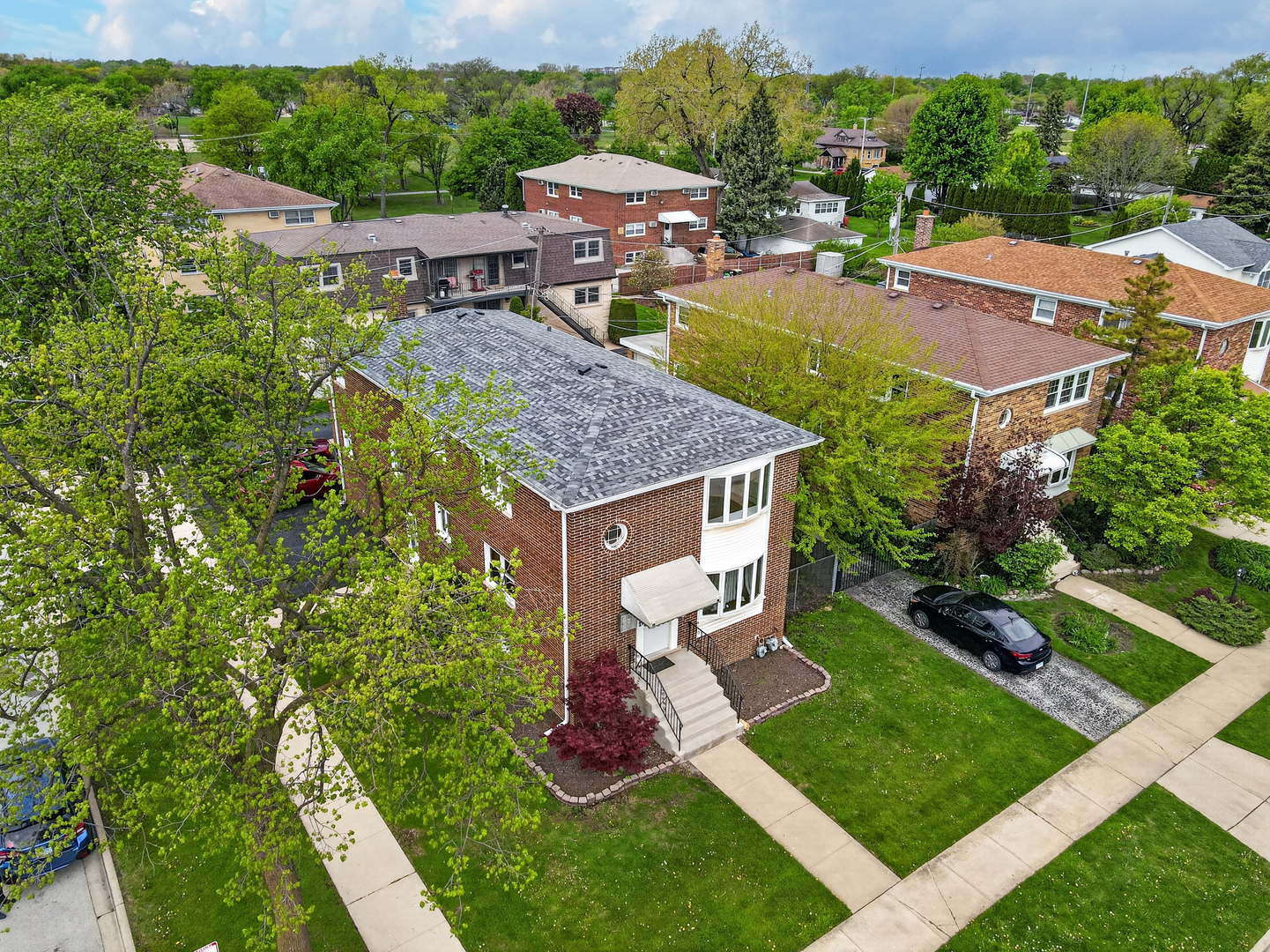 4420 VERNON Avenue, Brookfield, IL 60513