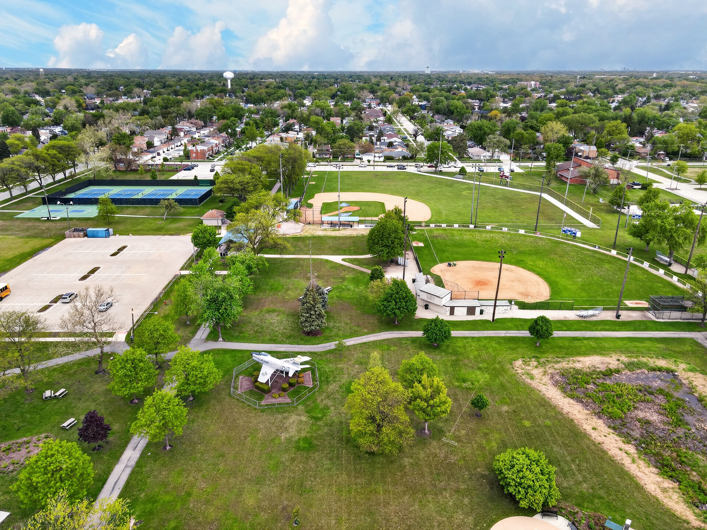 4420 VERNON Avenue, Brookfield, IL 60513
