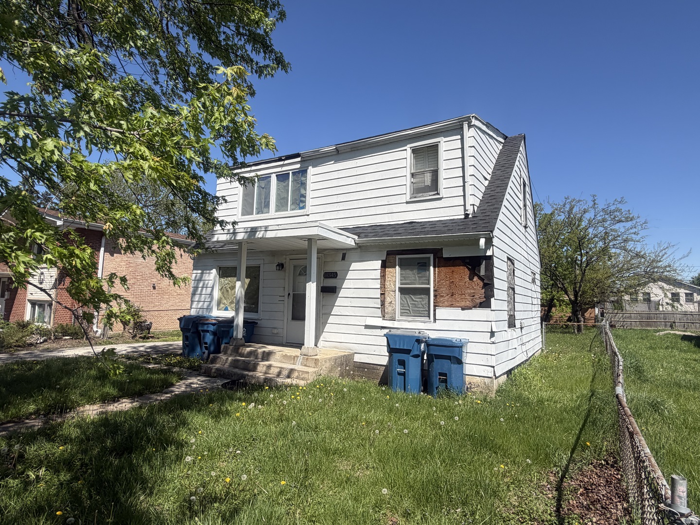 14345 Millard Avenue, Midlothian, IL 60445