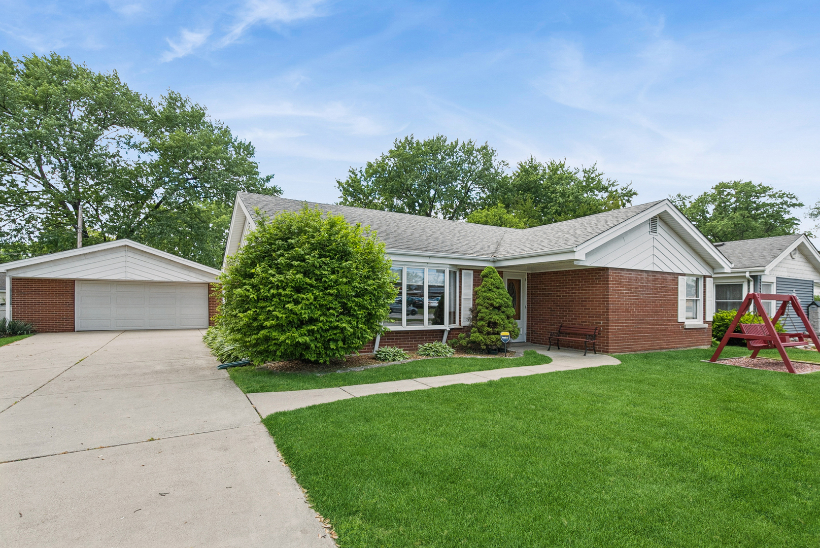 11624 S Ridgeland Avenue, Worth, IL 60482