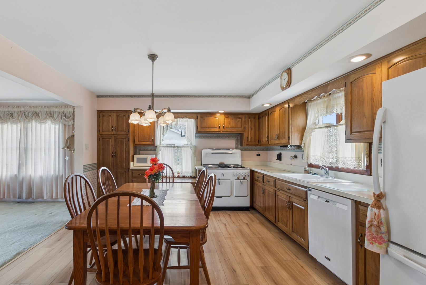 11624 S Ridgeland Avenue, Worth, IL 60482