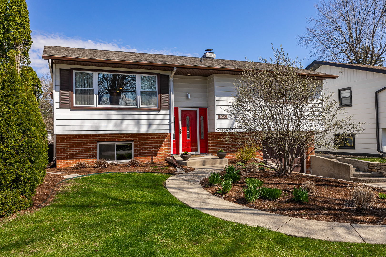 908 40th Street, Downers Grove, IL 60515
