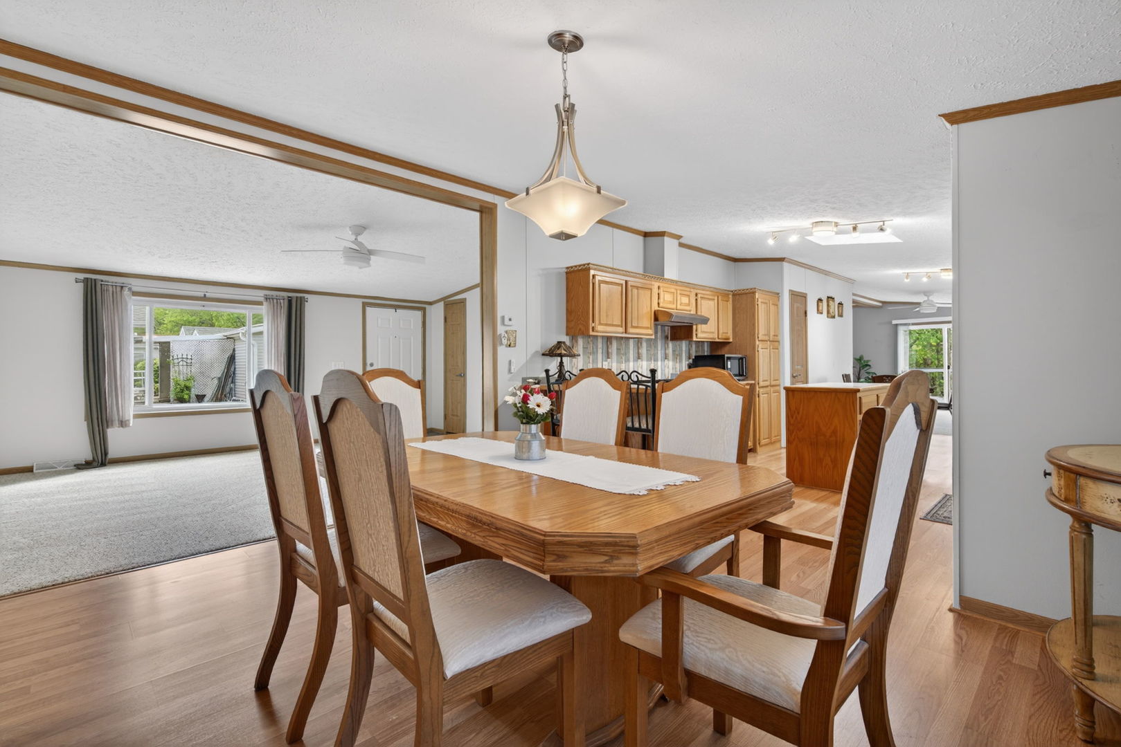 22533 S Woodside Drive, Channahon, IL 60410