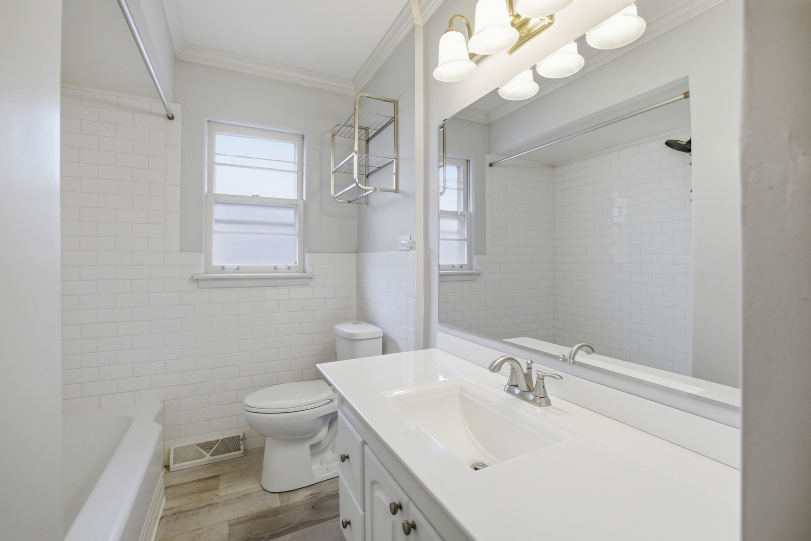 1020 Pershing Avenue, Wheaton, IL 60189