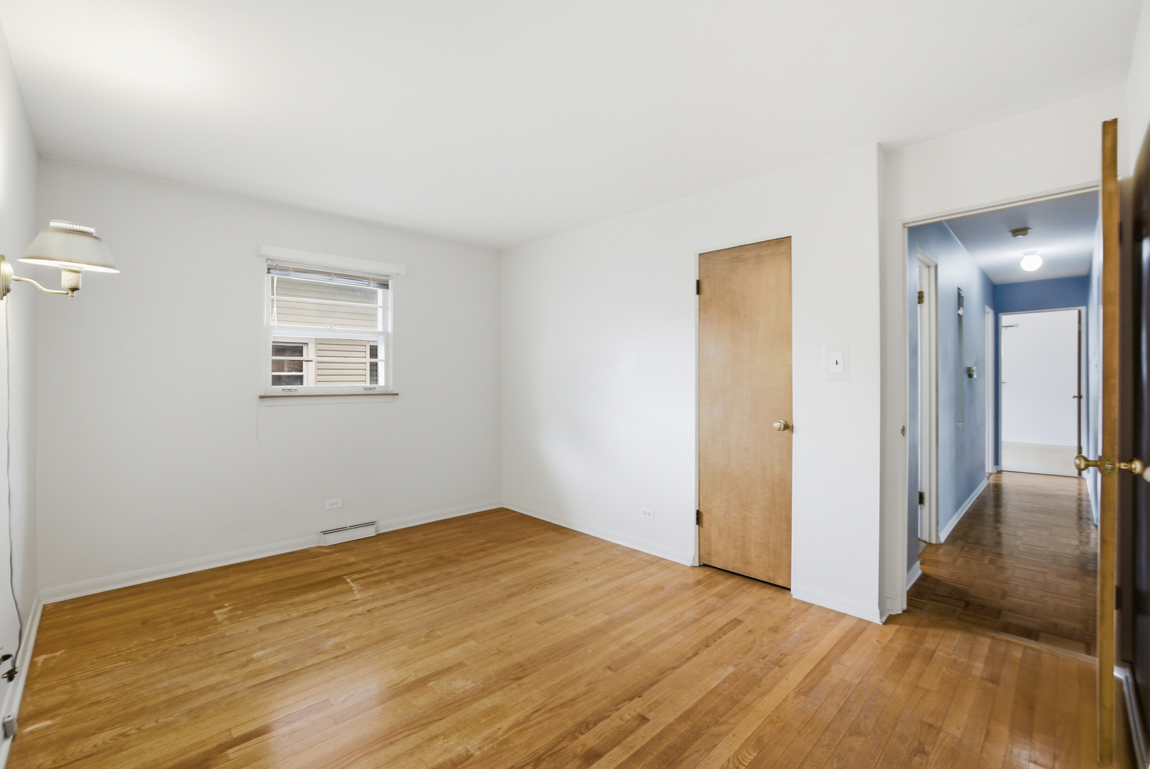 1020 Pershing Avenue, Wheaton, IL 60189