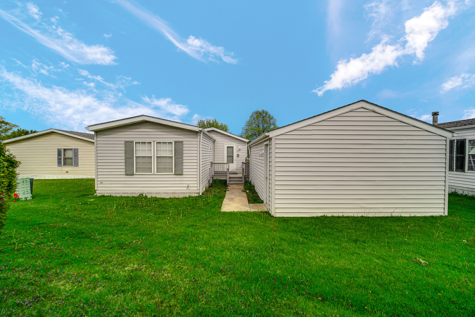 633 Mohawk Trail, Marengo, IL 60152