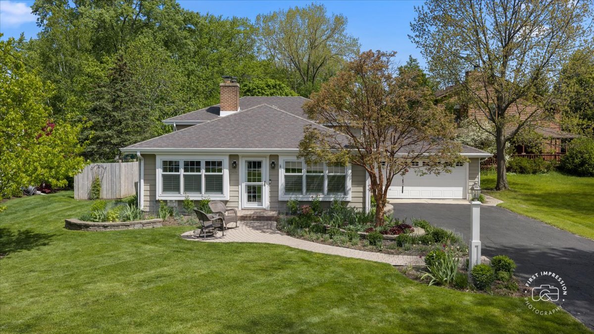 1419 E Forest Avenue, Wheaton, IL 60187