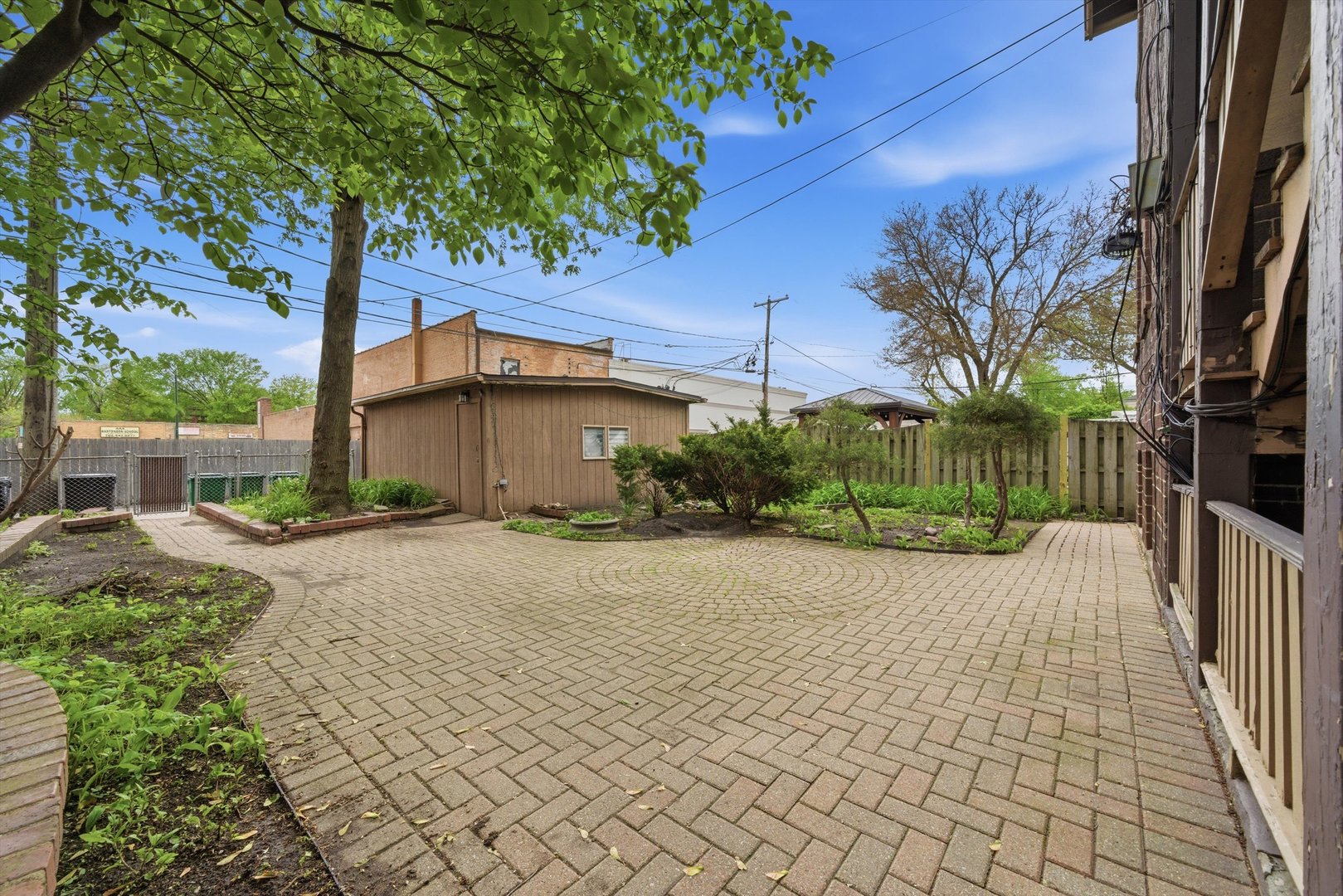 3248 Maple Avenue #2S, Berwyn, IL 60402