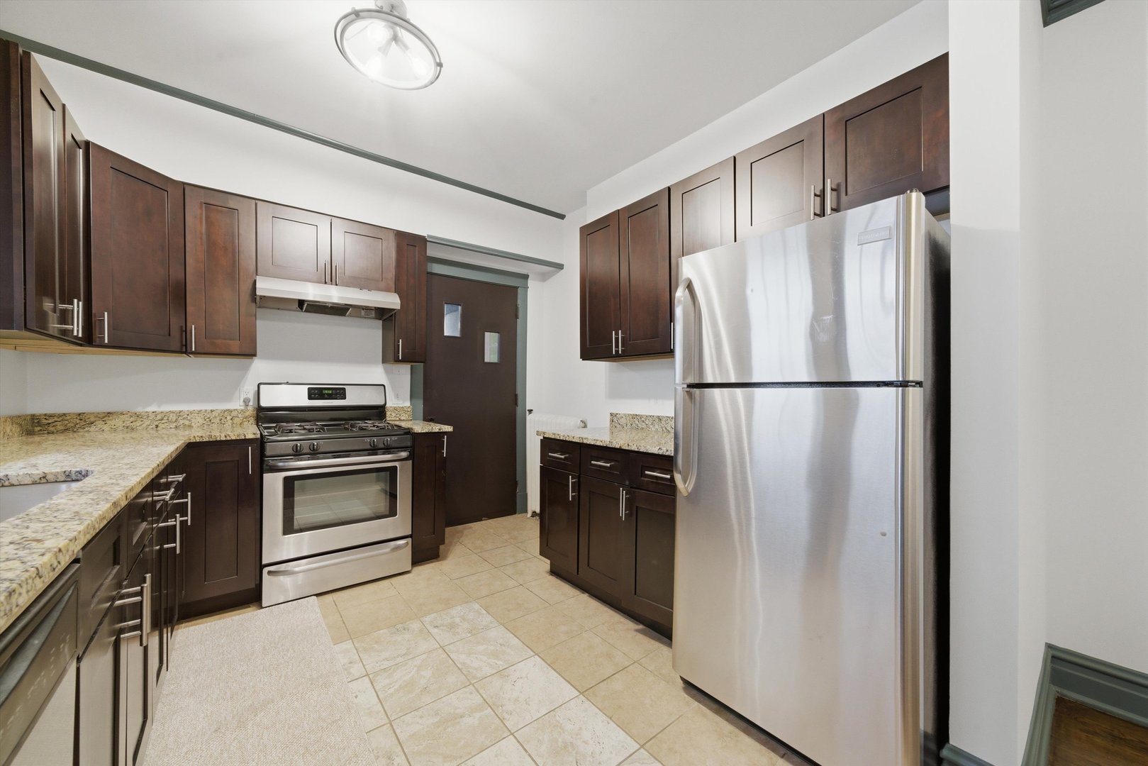 3248 Maple Avenue #2S, Berwyn, IL 60402