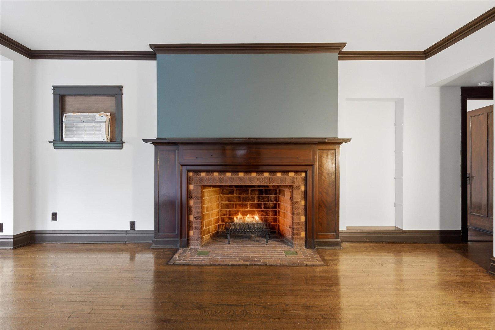 3248 Maple Avenue #2S, Berwyn, IL 60402