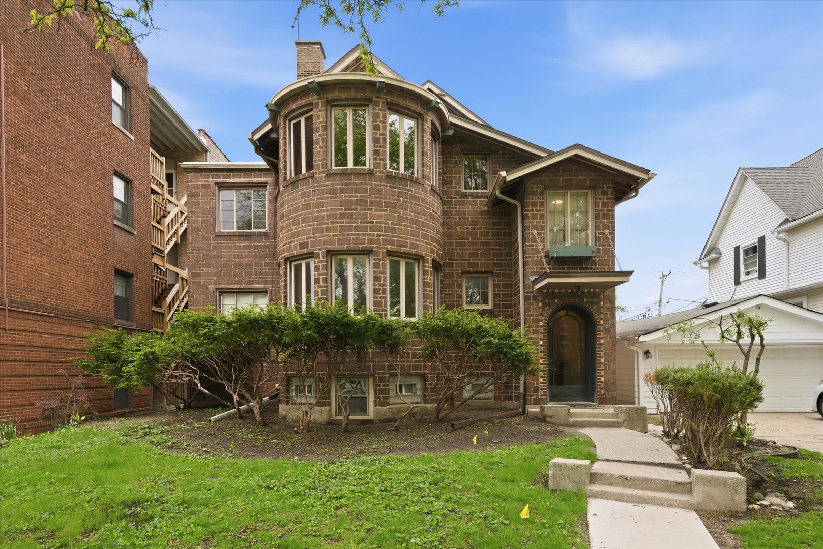 3248 Maple Avenue #2S, Berwyn, IL 60402