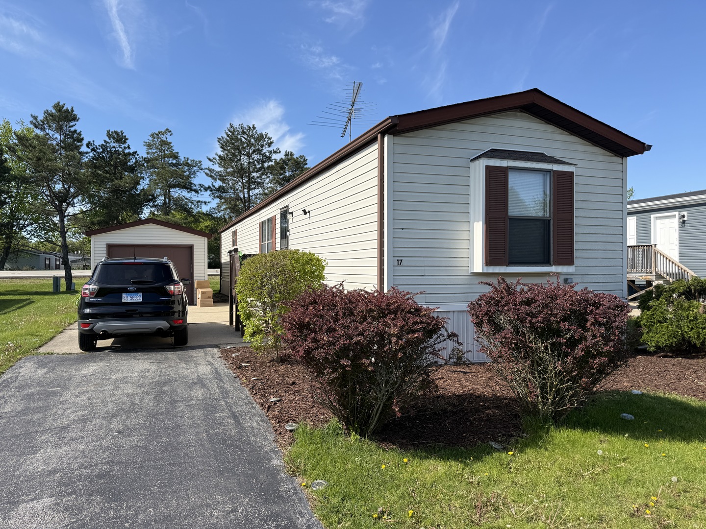 17 CARDINAL Drive, Beecher, IL 60401
