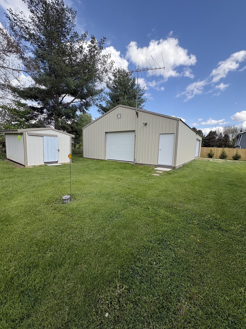 6650 Pavillion Road, Yorkville, IL 60560