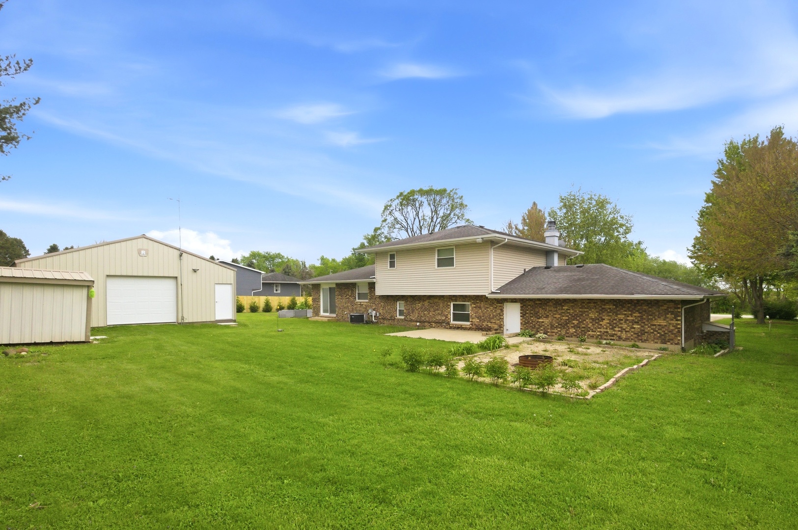 6650 Pavillion Road, Yorkville, IL 60560