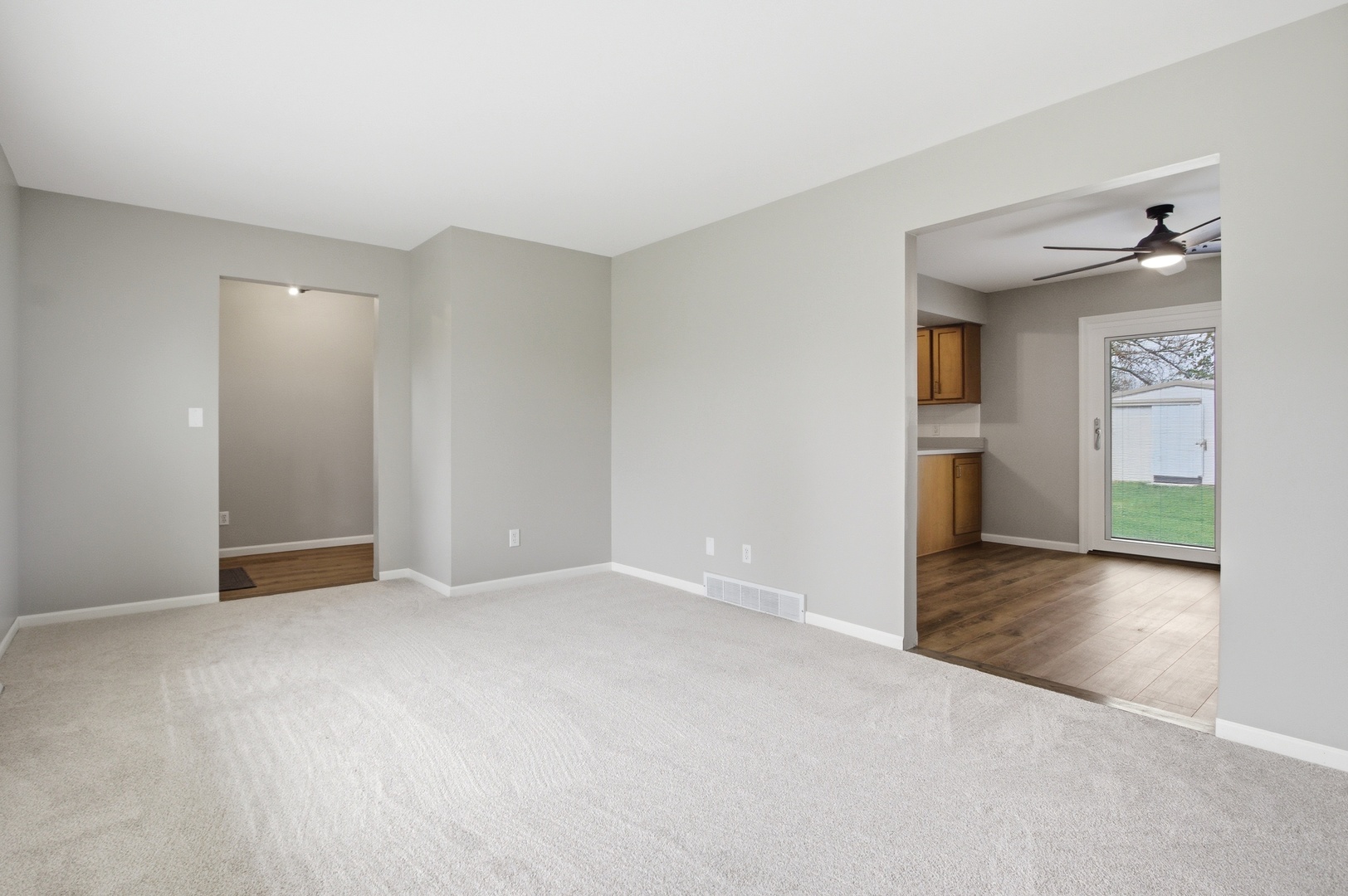 6650 Pavillion Road, Yorkville, IL 60560