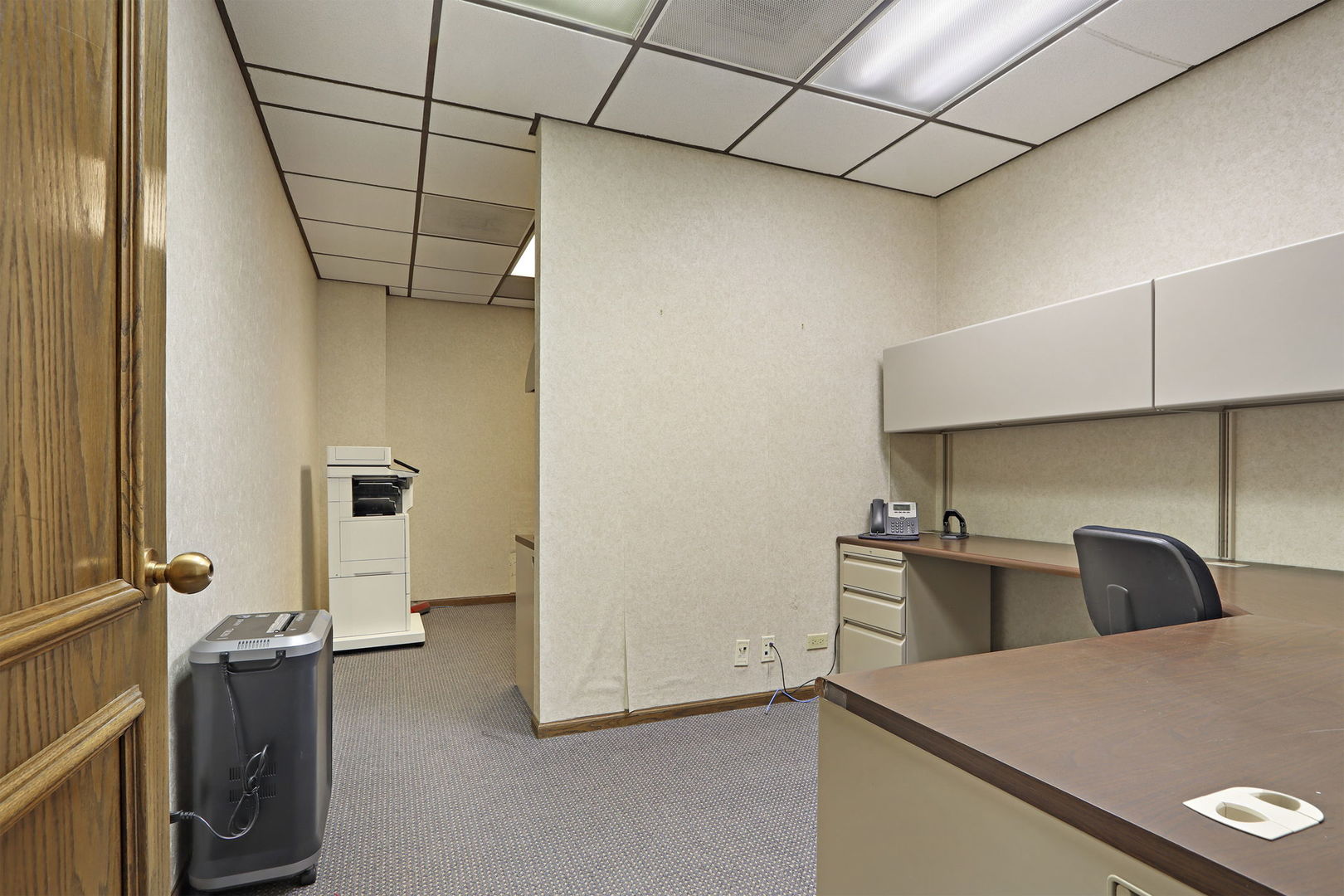 7 N County Street, Waukegan, IL 60085