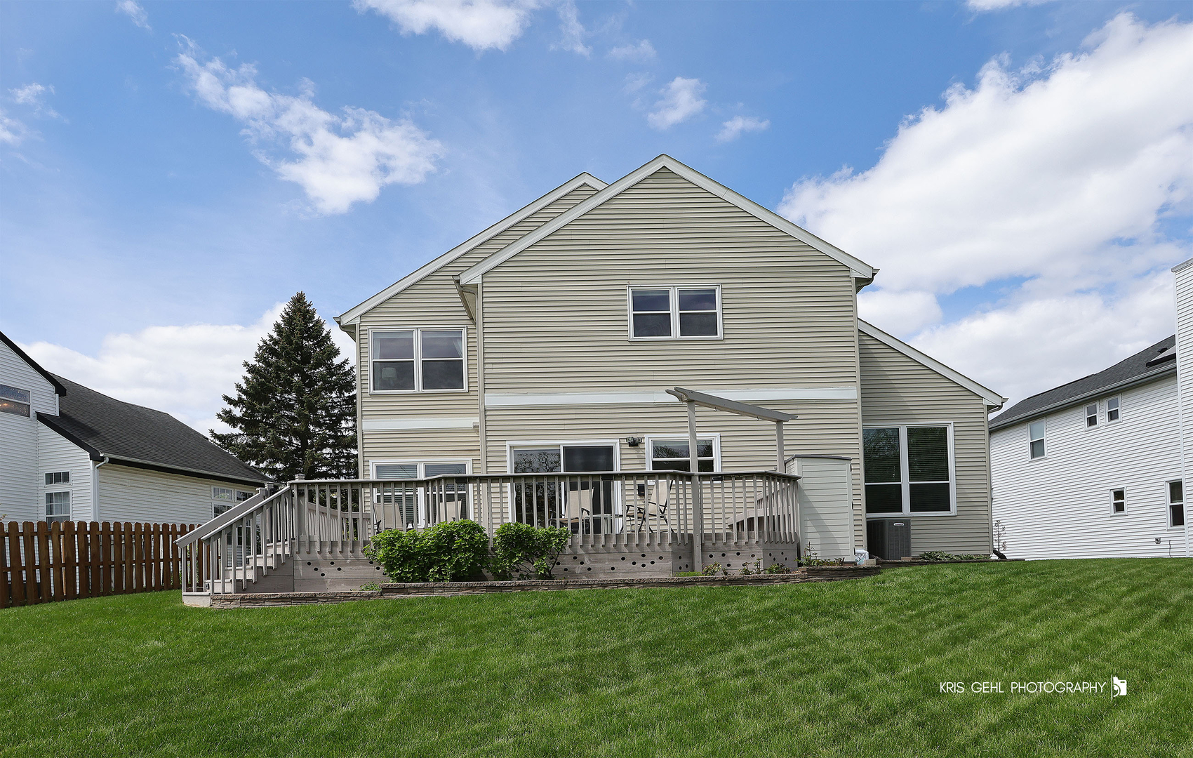 299 Haywood Drive, Round Lake, IL 60073