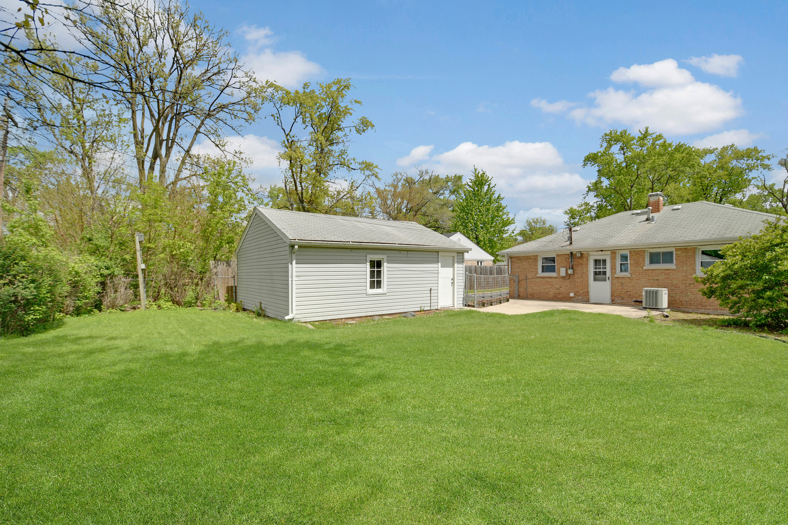 273 Mohawk Street, Park Forest, IL 60466