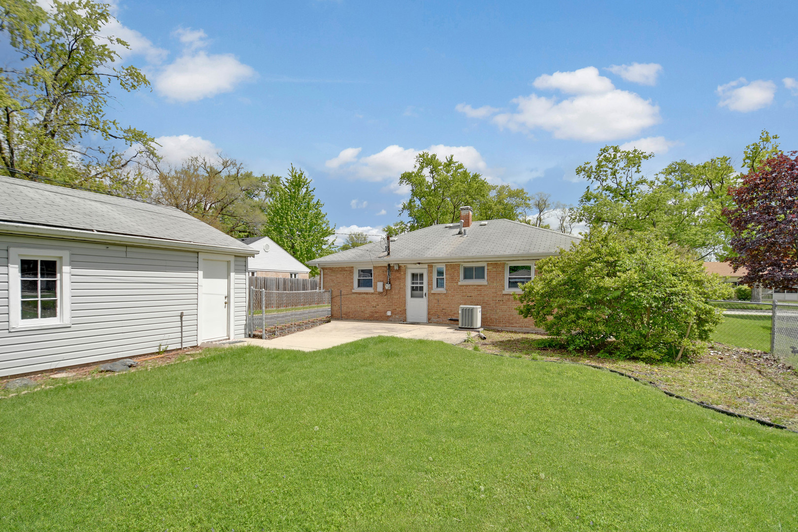 273 Mohawk Street, Park Forest, IL 60466