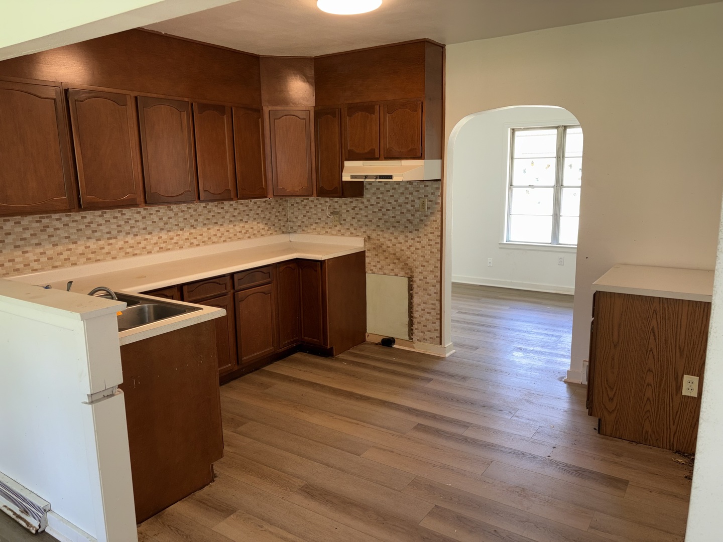 109 N 3RD Street, Hartsburg, IL 62643