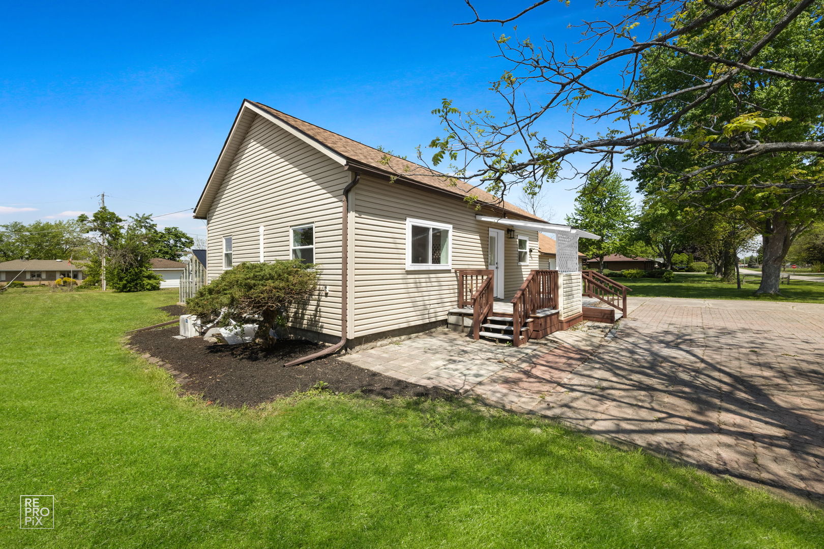 620 N 5th Street, Coal City, IL 60416