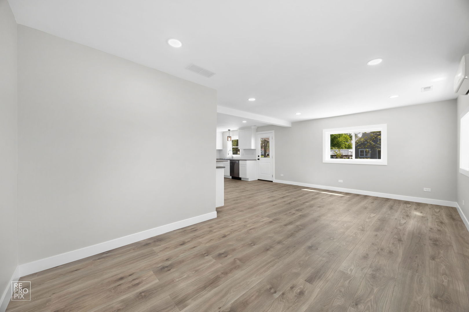 620 N 5th Street, Coal City, IL 60416