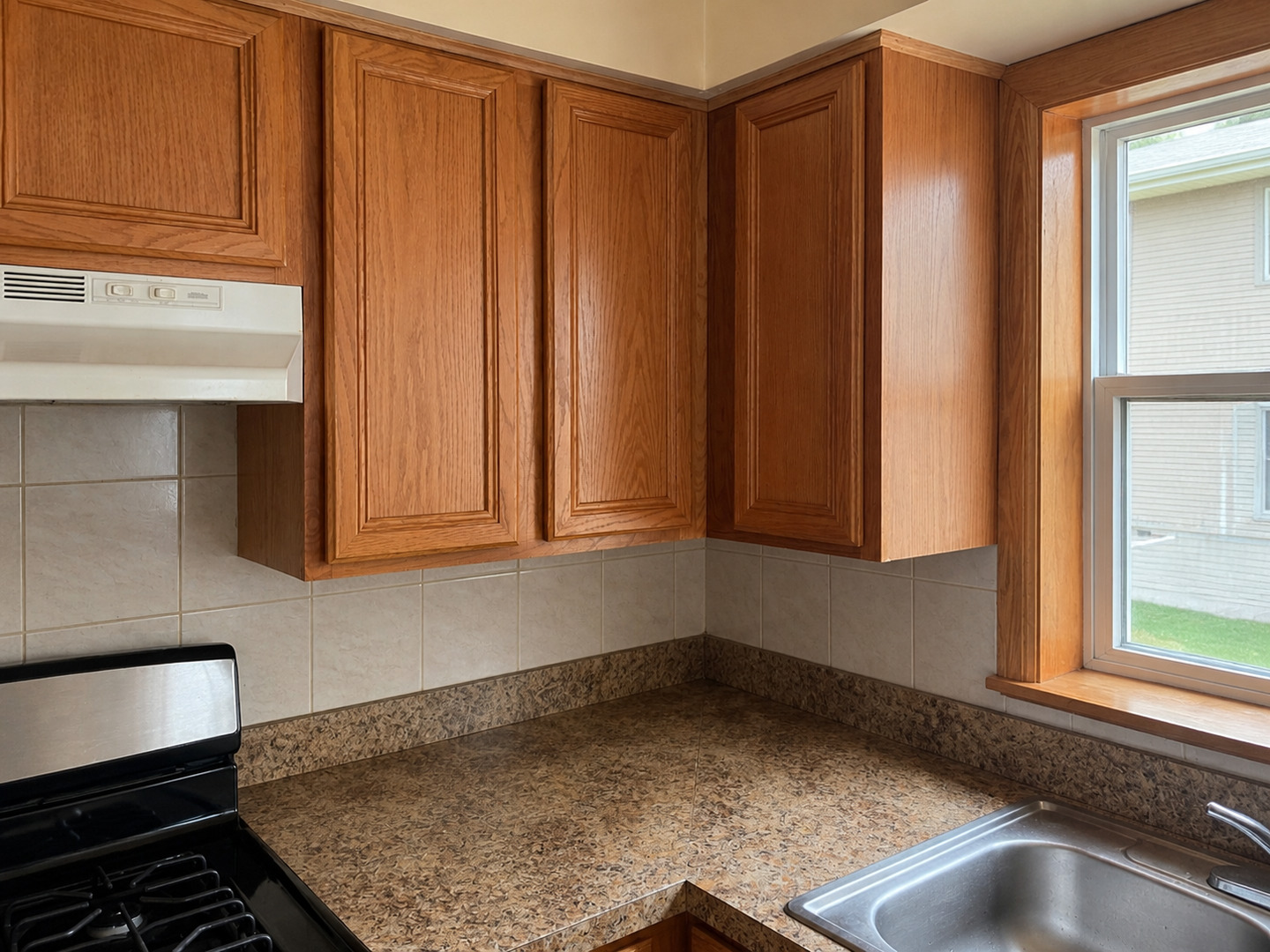 6910 N Rosemary Lane #1E, Niles, IL 60714