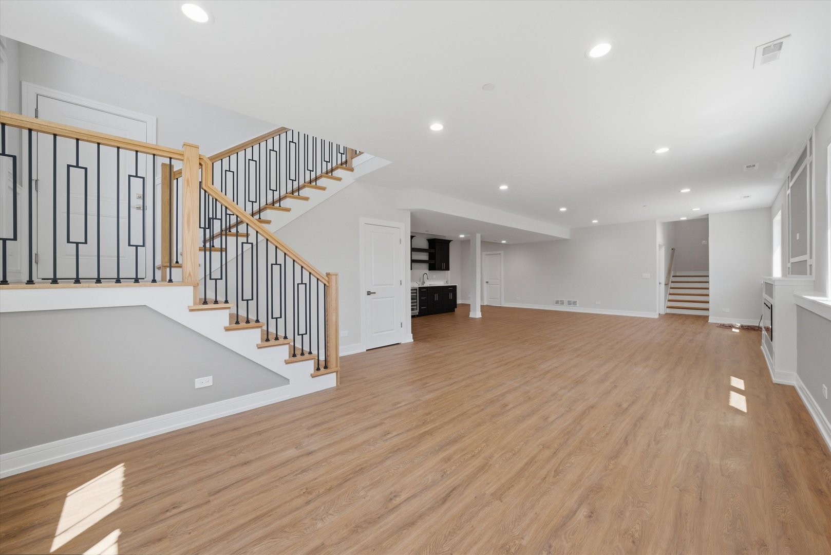 8011 S Oconto Avenue, Bridgeview, IL 60455