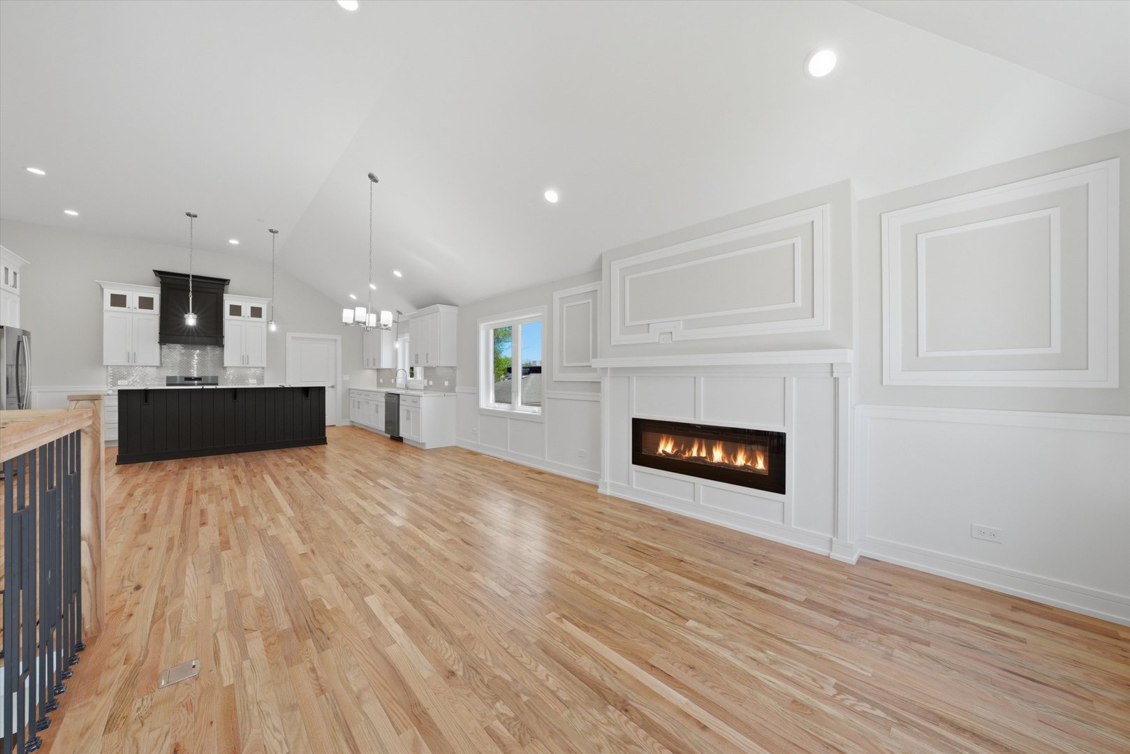 8011 S Oconto Avenue, Bridgeview, IL 60455