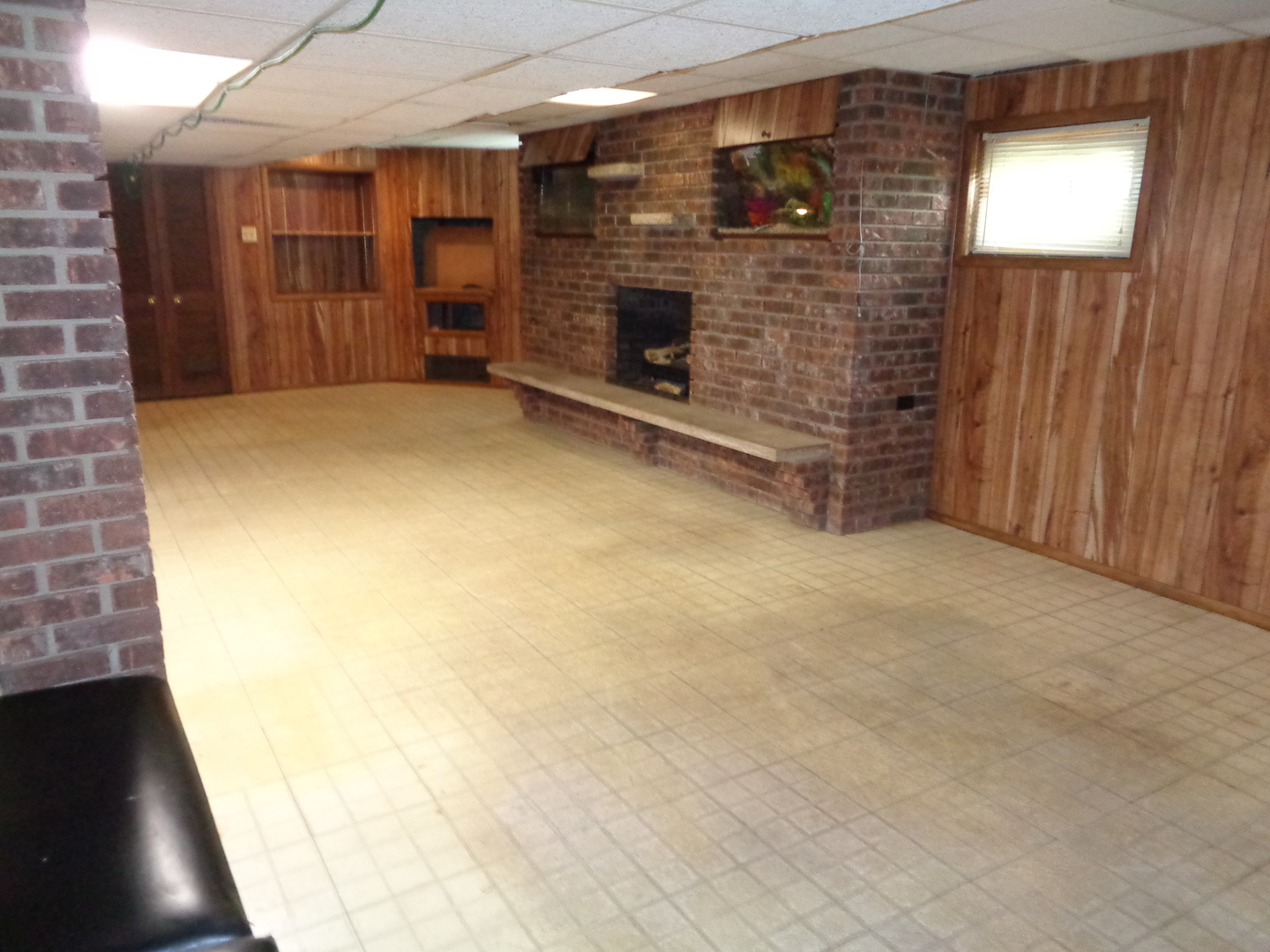 3532 N Pioneer Avenue, Chicago, IL 60634