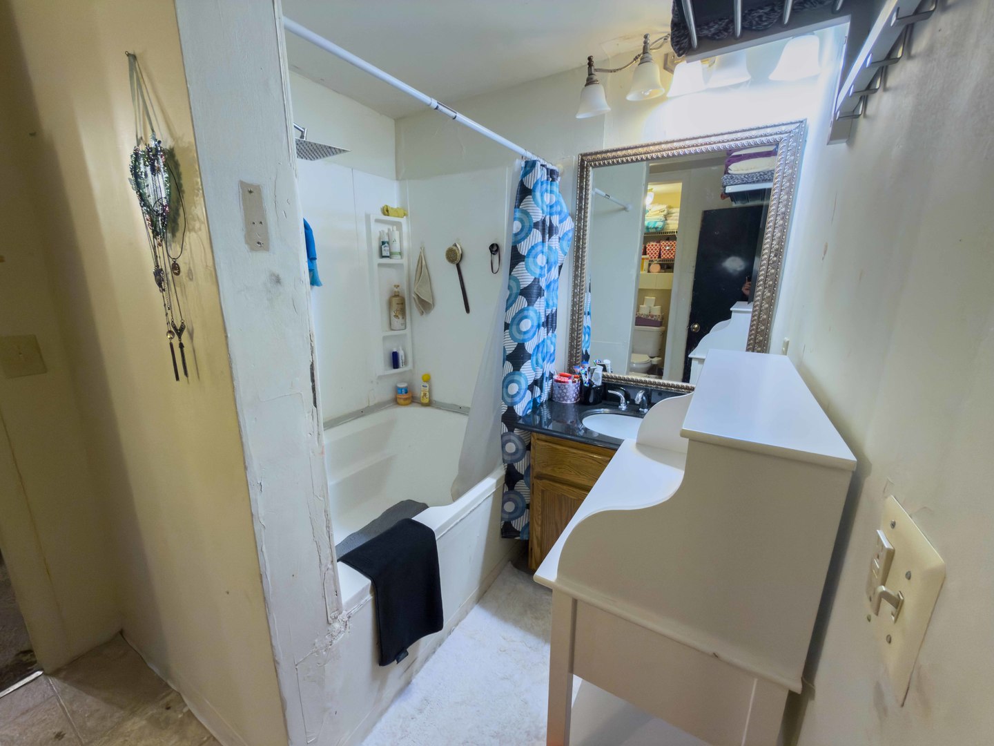 2912 18th Place, North Chicago, IL 60064