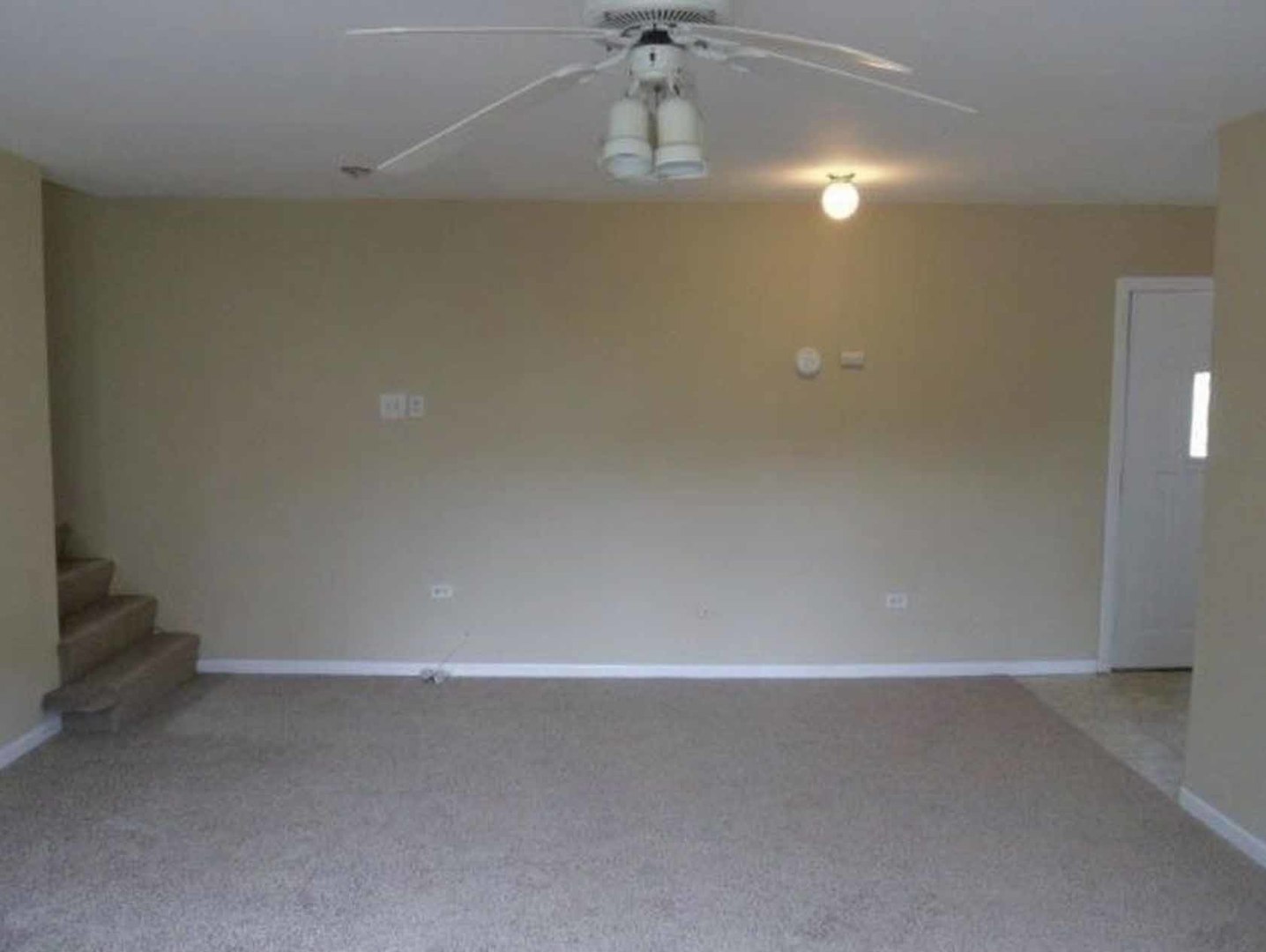 2912 18th Place, North Chicago, IL 60064