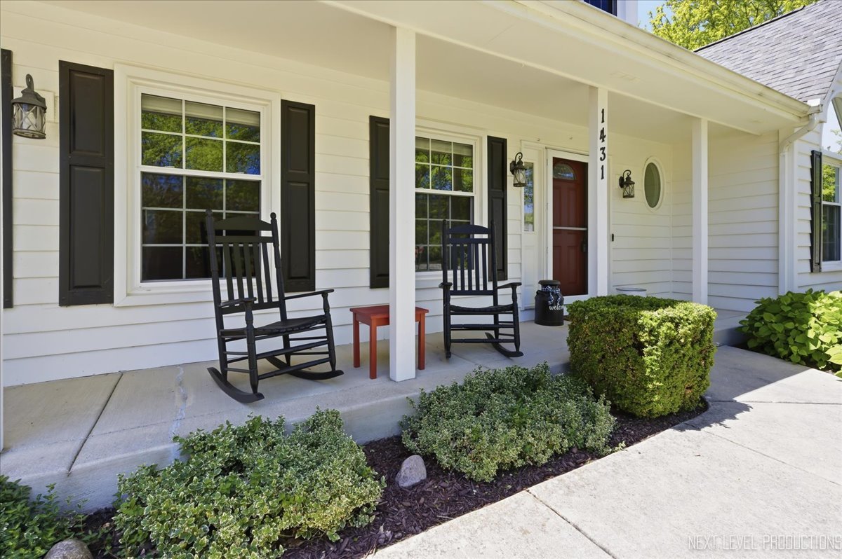 1431 Terrance Drive, Naperville, IL 60565