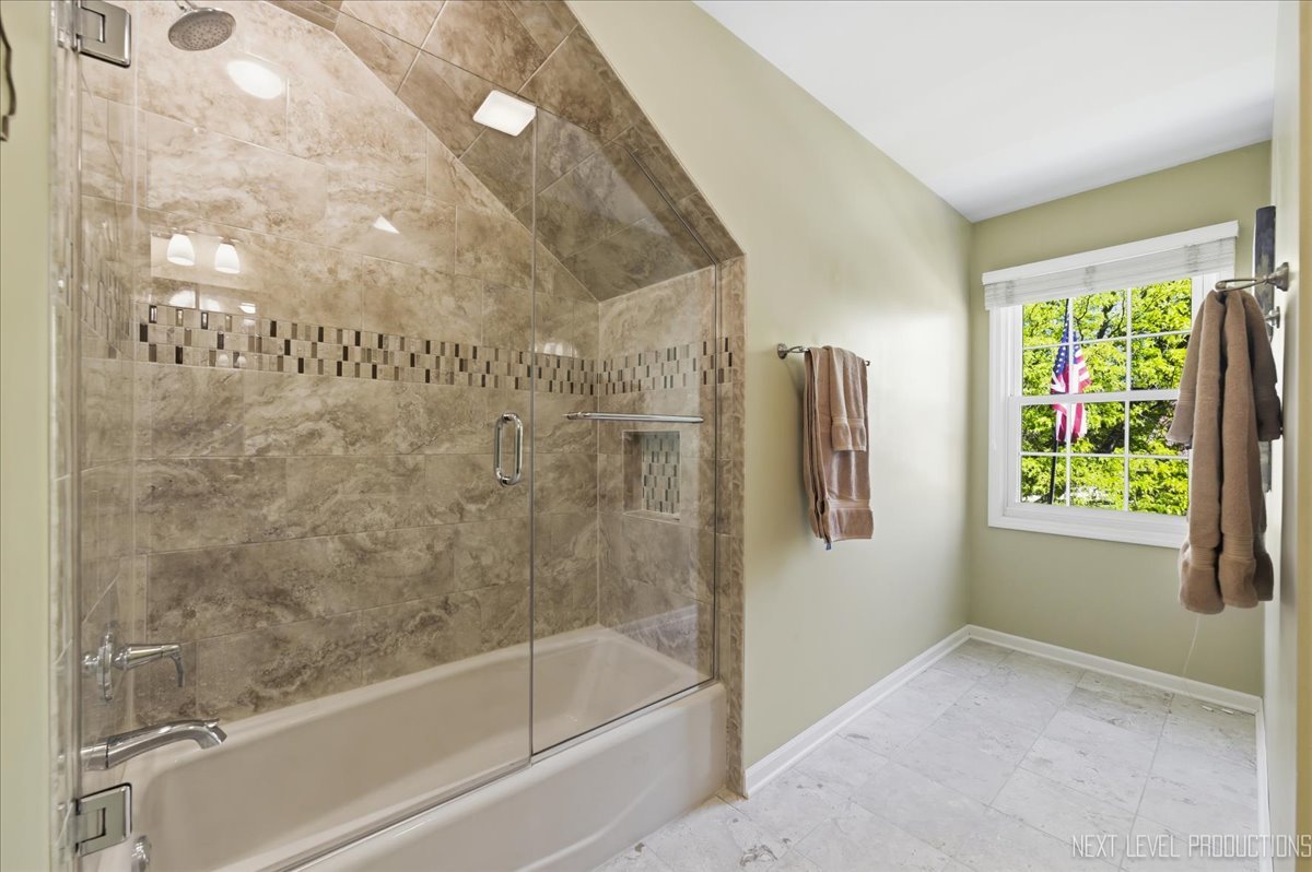 1431 Terrance Drive, Naperville, IL 60565