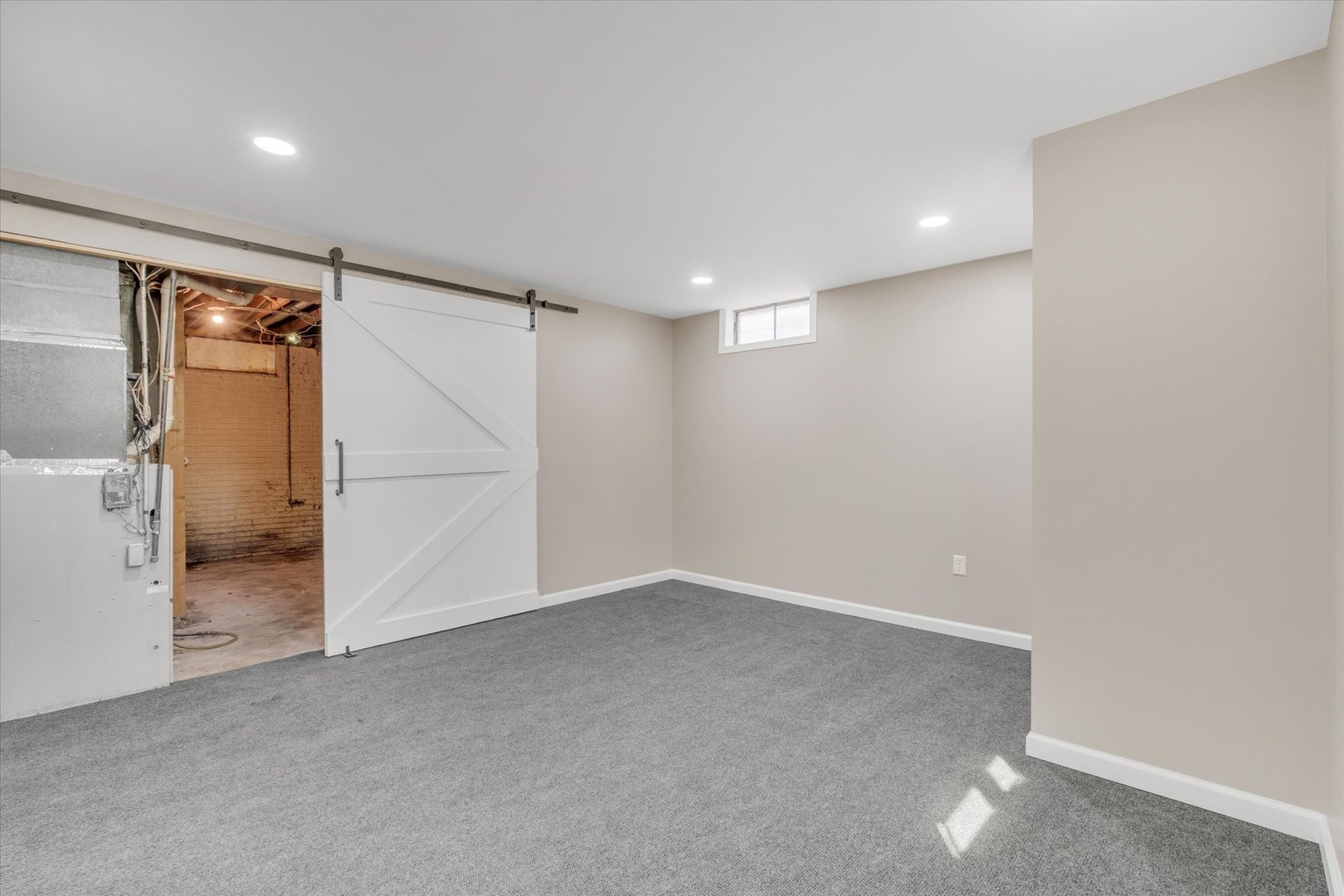3218 W 11th Street, Davenport, IA 52804
