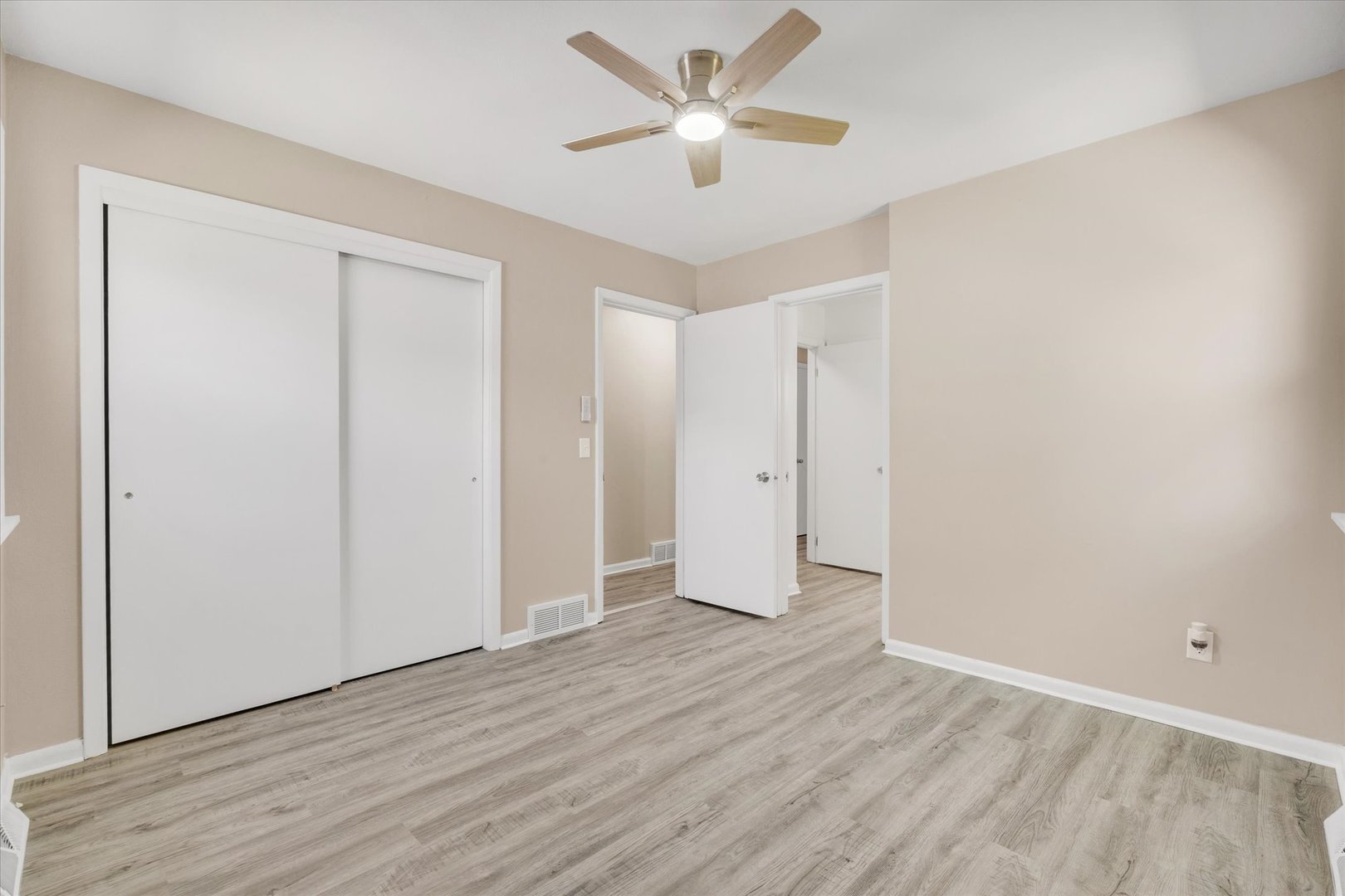 3218 W 11th Street, Davenport, IA 52804