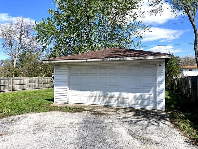 16607 California Avenue, Markham, IL 60428