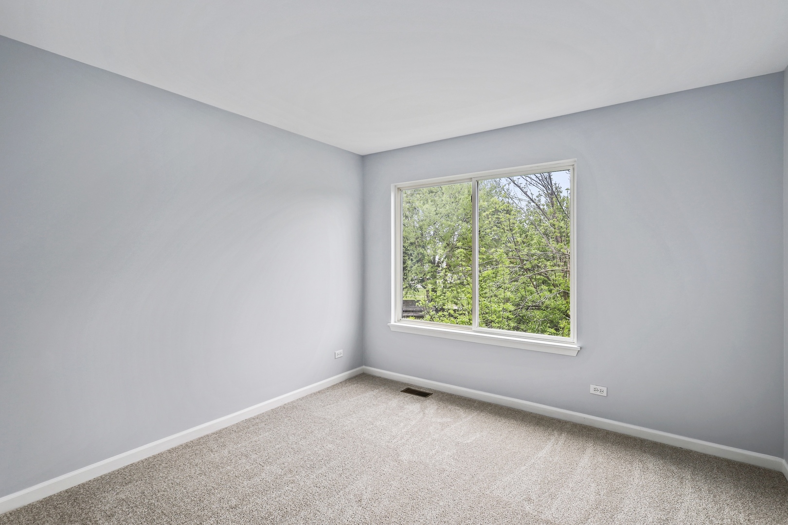 2455 Emerson Lane, Naperville, IL 60540