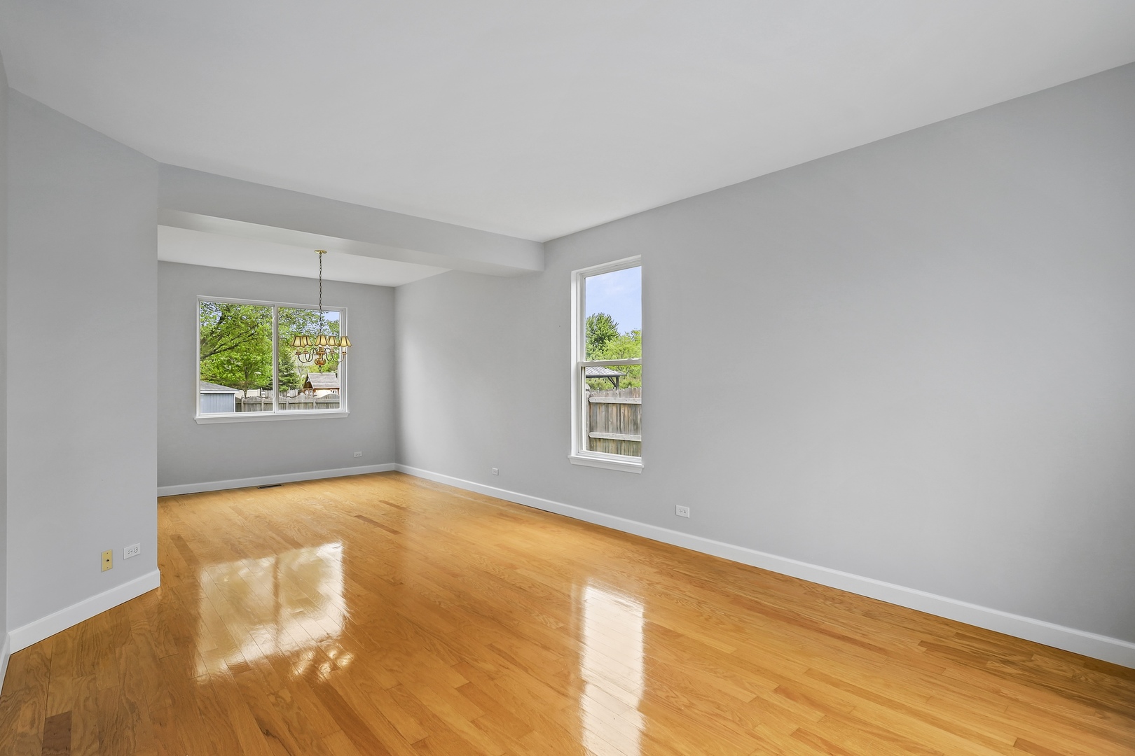 2455 Emerson Lane, Naperville, IL 60540