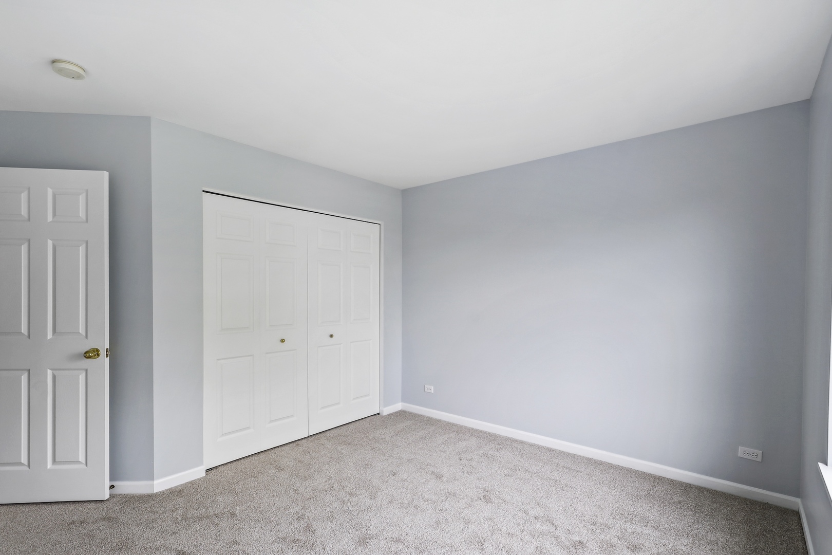 2455 Emerson Lane, Naperville, IL 60540